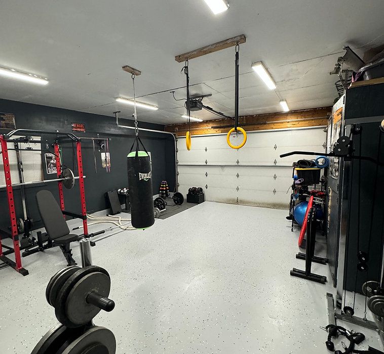 Gavin Longwill home gym in Quincy Washington